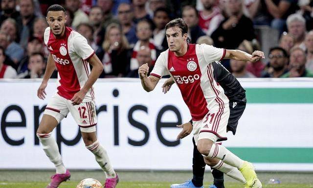 辽宁队的进 辽宁队的进